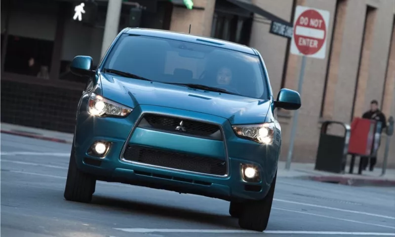 Mitsubishi CUV