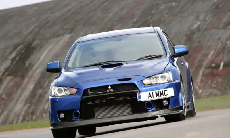 Mitsubishi Lancer Evolution X FQ-400