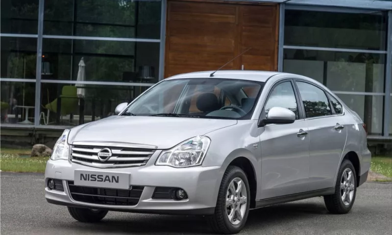 Nissan Almera