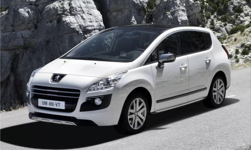 2012 Peugeot 3008 HYbrid4