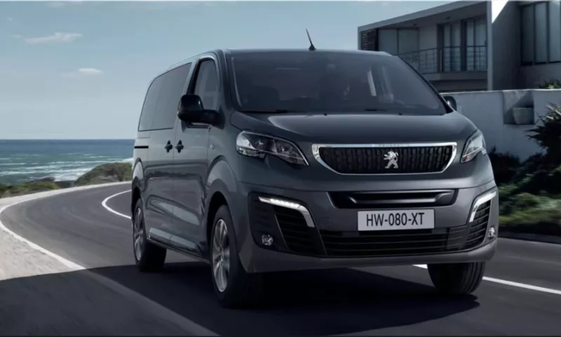 Peugeot e-Traveller
