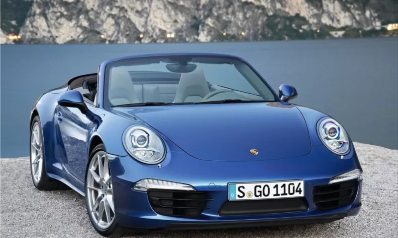 Porsche 911 Carrera 4 Cabriolet