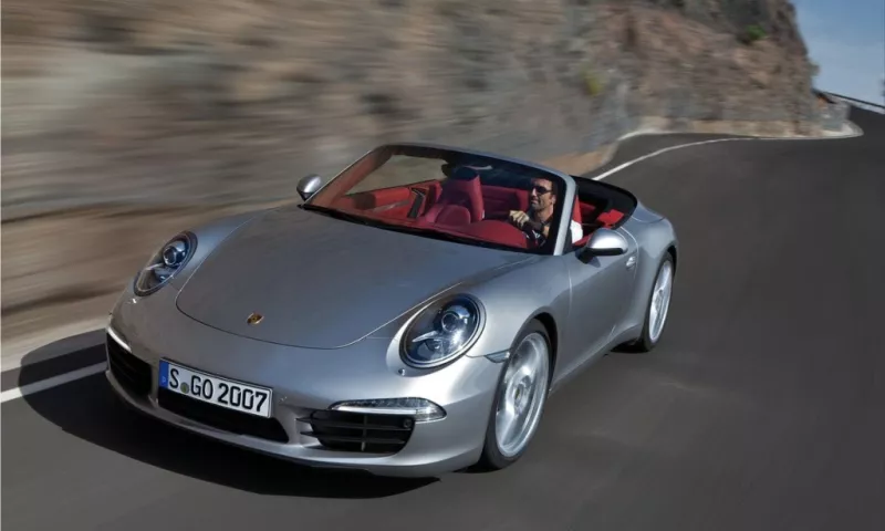 2013 Porsche 911 Carrera Cabriolet