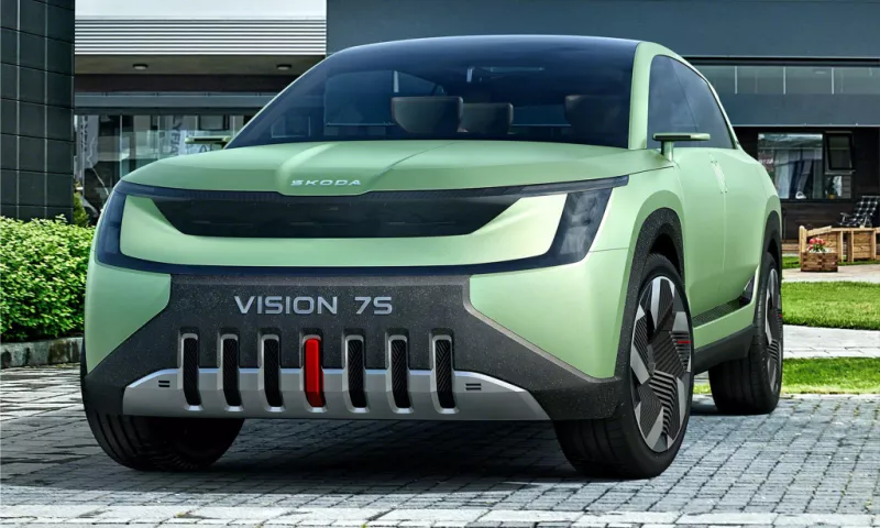 The Skoda VISION 7S concept presents a wholly new electrified vehicle
