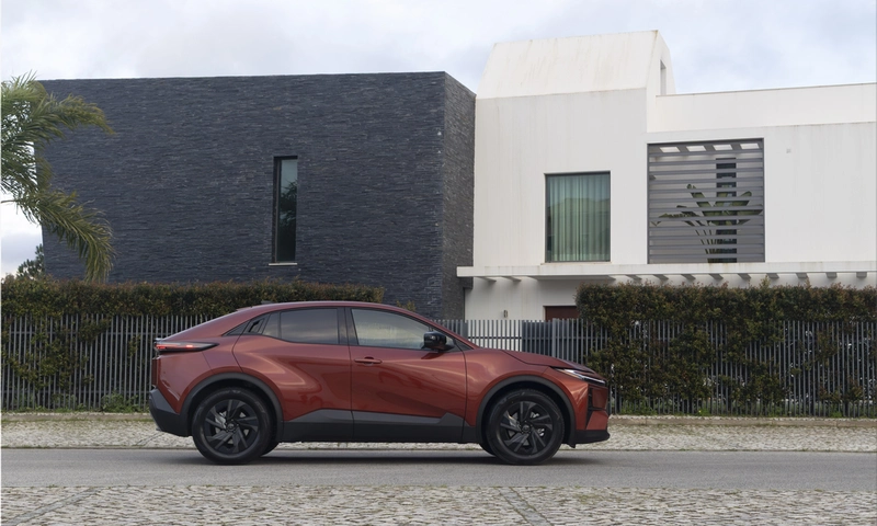 Toyota C-HR+ electric