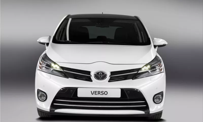 2013 Toyota Verso powerful and sophisticated