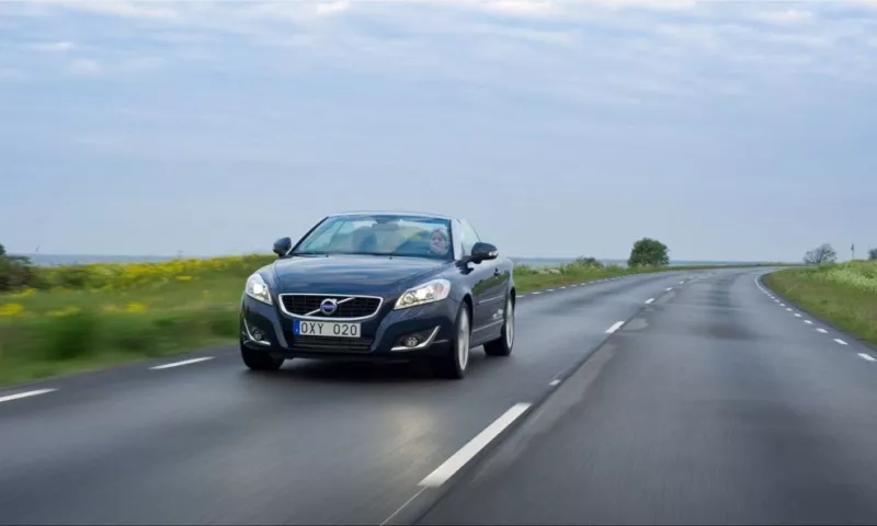 Volvo C70 - 2012