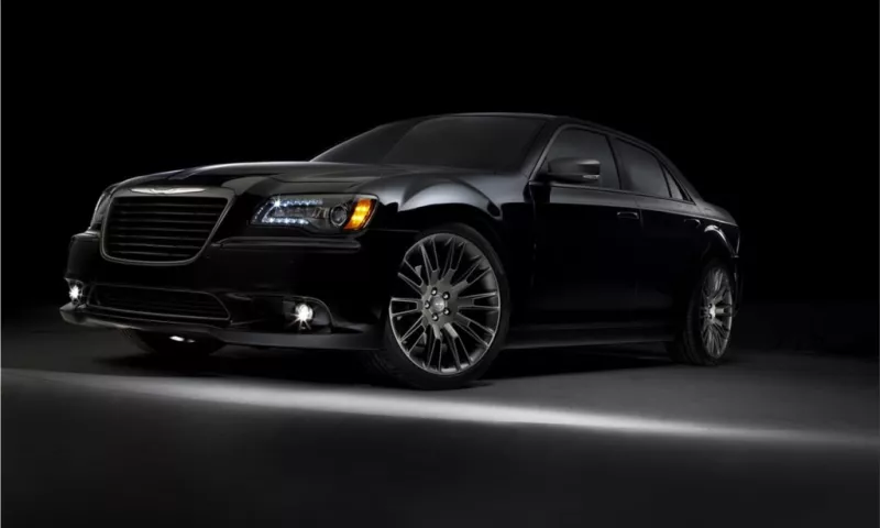 Chrysler 300C John Varvatos
