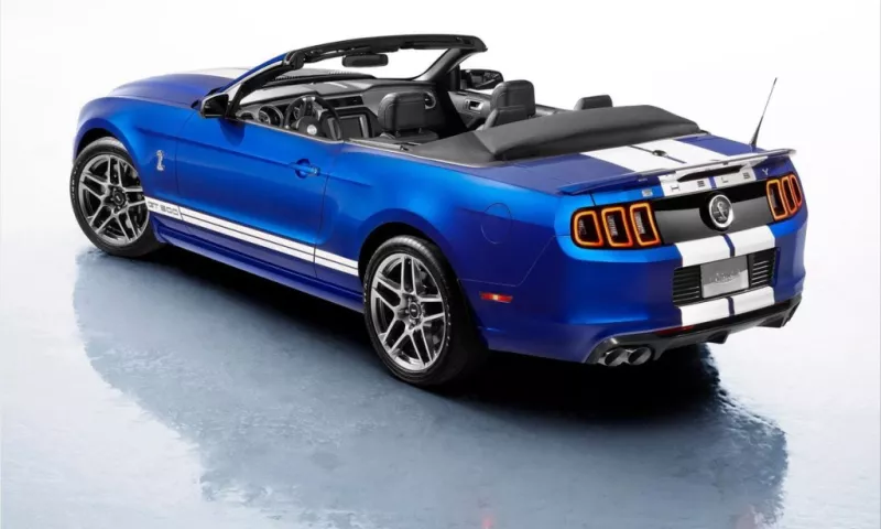 2013 Ford Mustang Shelby GT500 Convertible