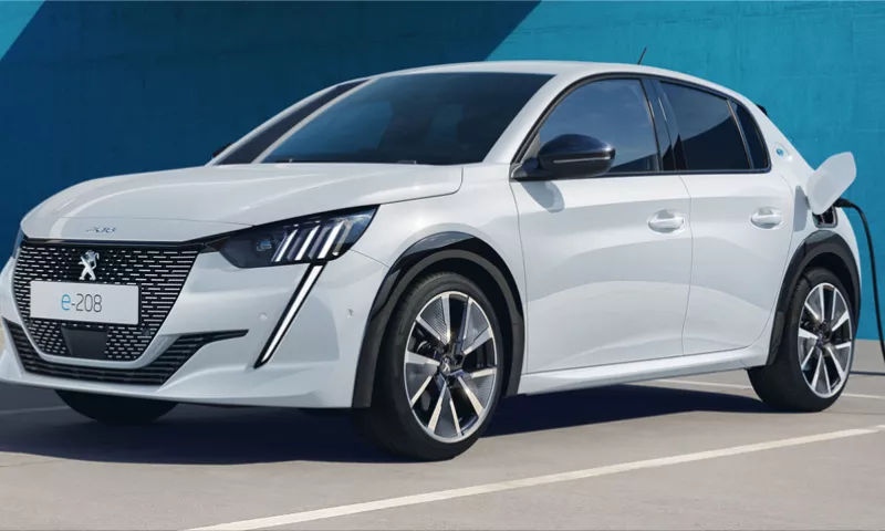 Peugeot e-208