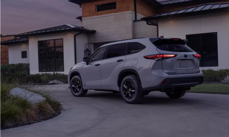 Toyota Highlander Hybrid Nightshade