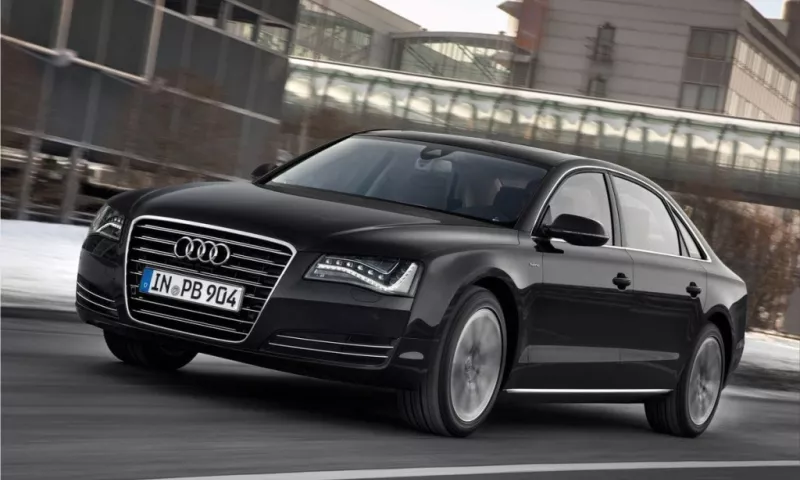 Audi A8 L Hybrid