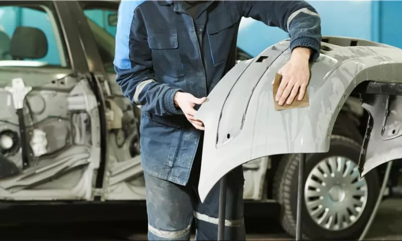 How to Choose the Right Bumper Repair Service Provider