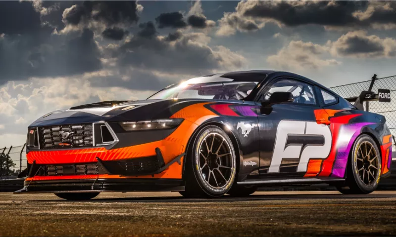 Ford Mustang GT4