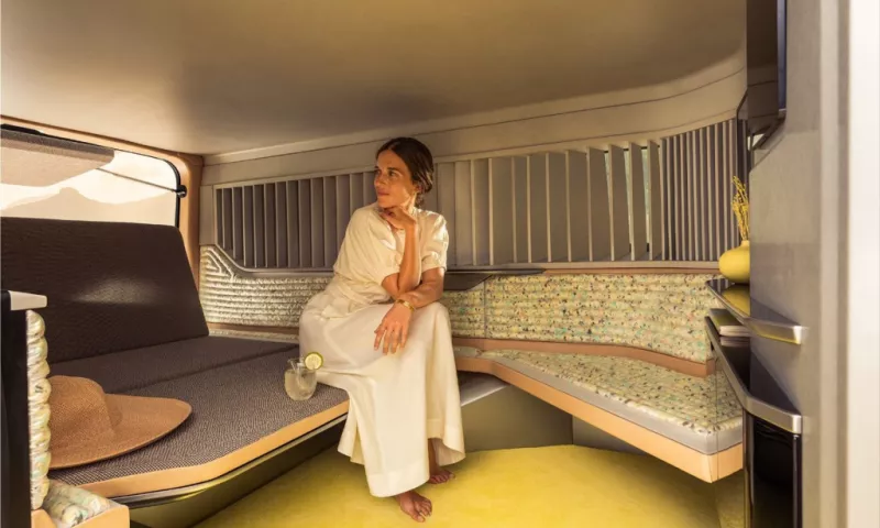 Hippie Caviar Hotel: the Renault campervan