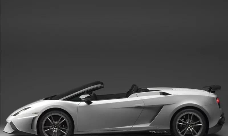 Lamborghini Gallardo LP570-4 Spyder Performante