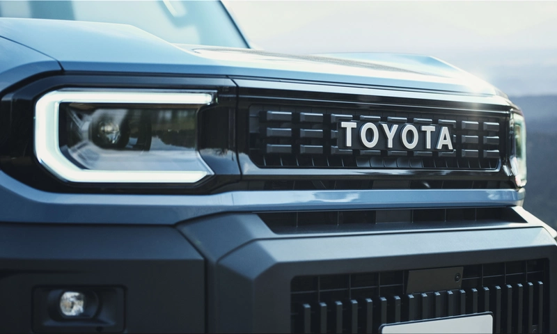 Toyota Land Cruiser FJ