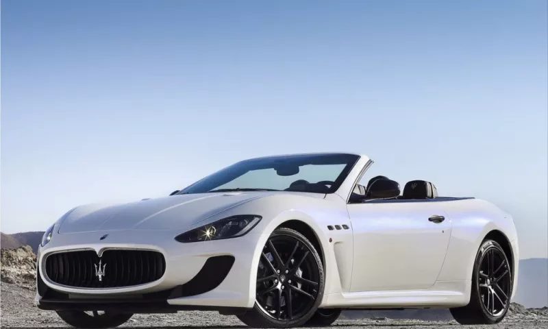 Maserati GranCabrio MC