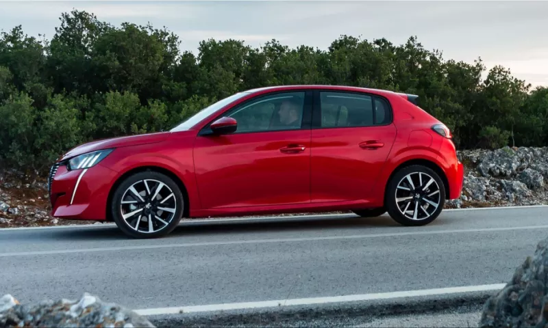Peugeot 208