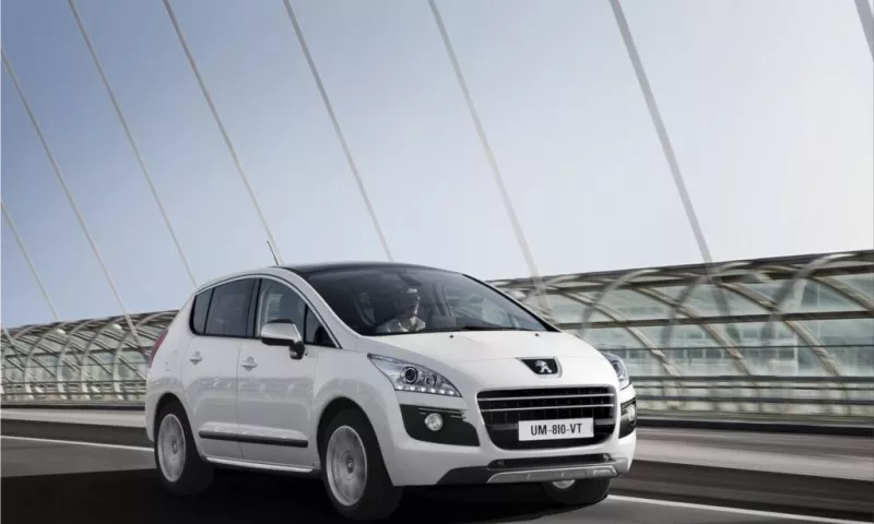 Peugeot 3008 HYbrid4