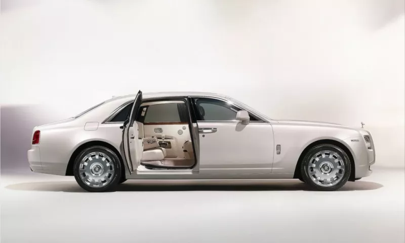 Rolls-Royce Ghost Six Senses Concept