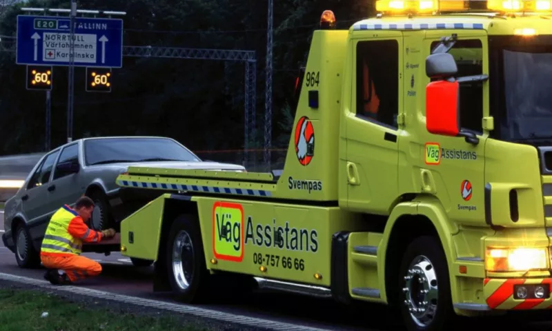 Towing truck