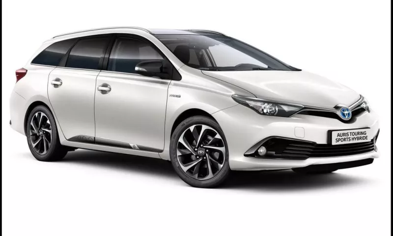 Toyota Auris Touring Sport Salomon hybrid wagon