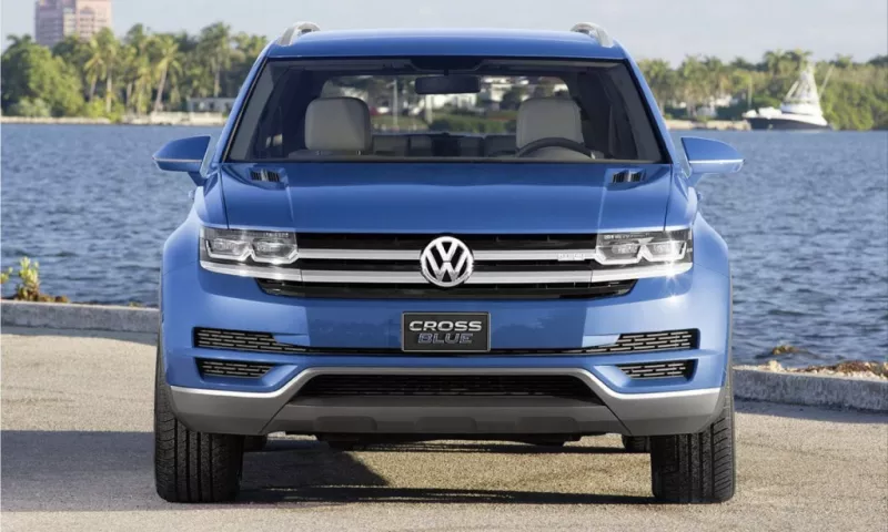 Volkswagen CrossBlue Concept Hybrid SUV