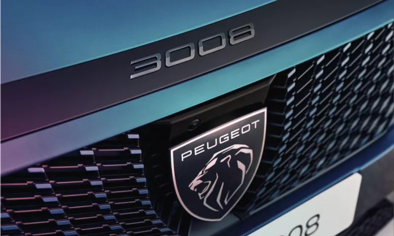 Peugeot e-3008