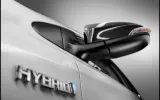 Toyota Auris Touring Sport Salomon hybrid wagon