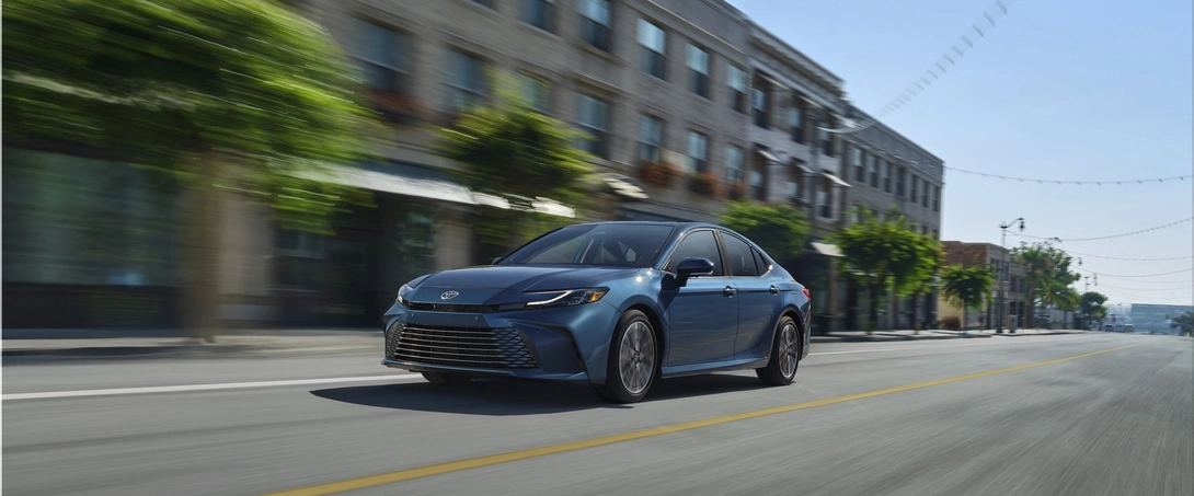 Toyota Camry Hybrid XLE