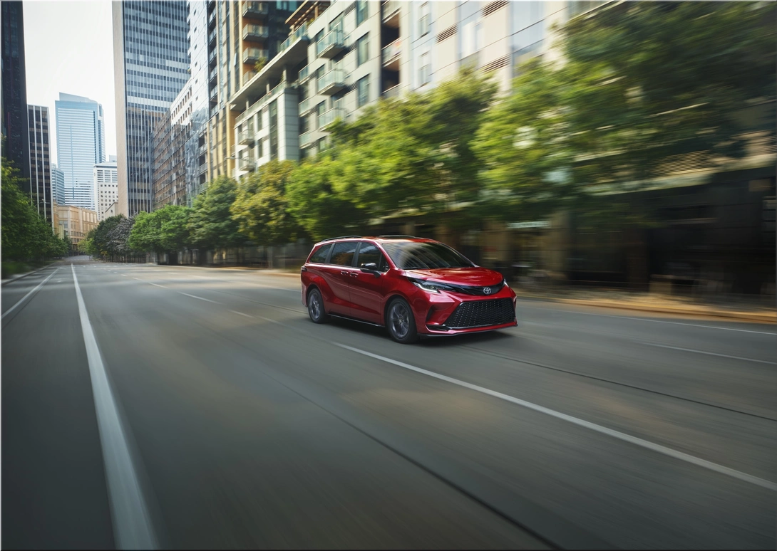 New 2026 Toyota Sienna: Smarter Hybrid, Bigger Family Value