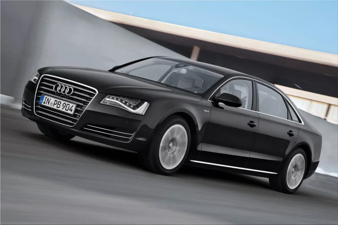 Audi A8 L Hybrid