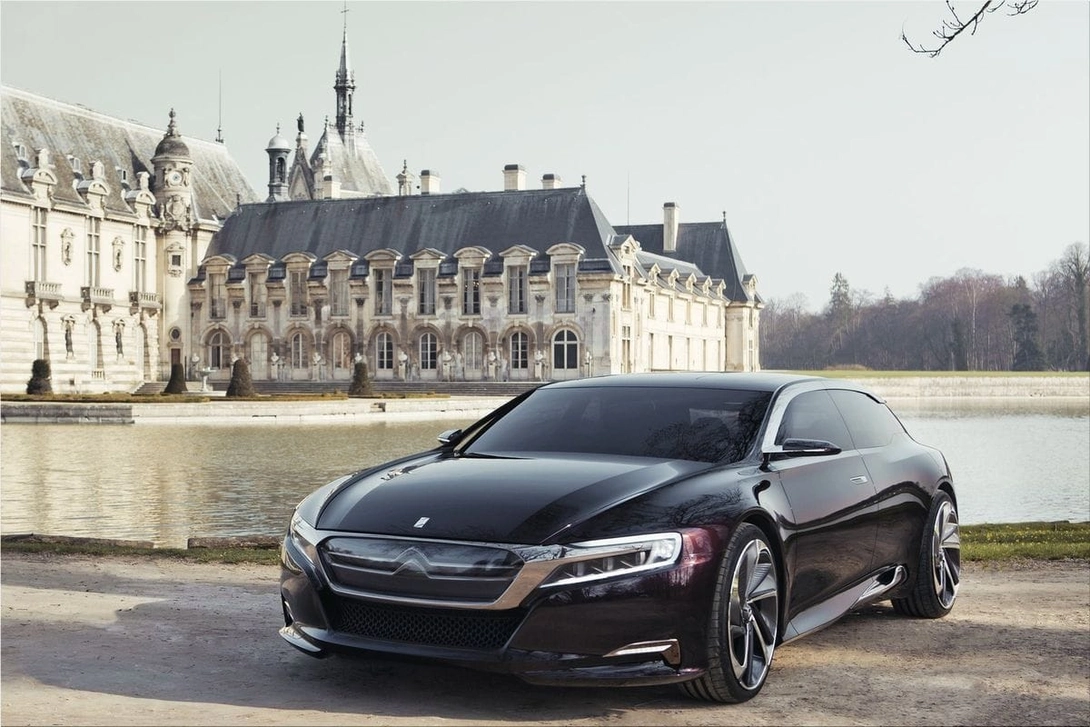 Citroen Numero 9 Concept with further radical design elements