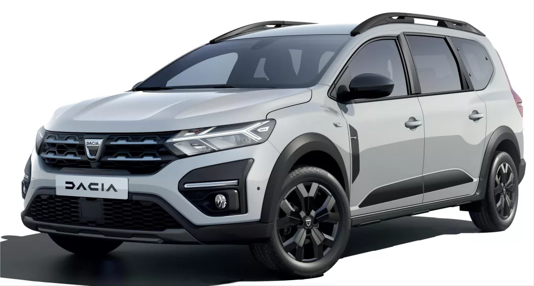 The Dacia Jogger wins the "Golden Wheel" award