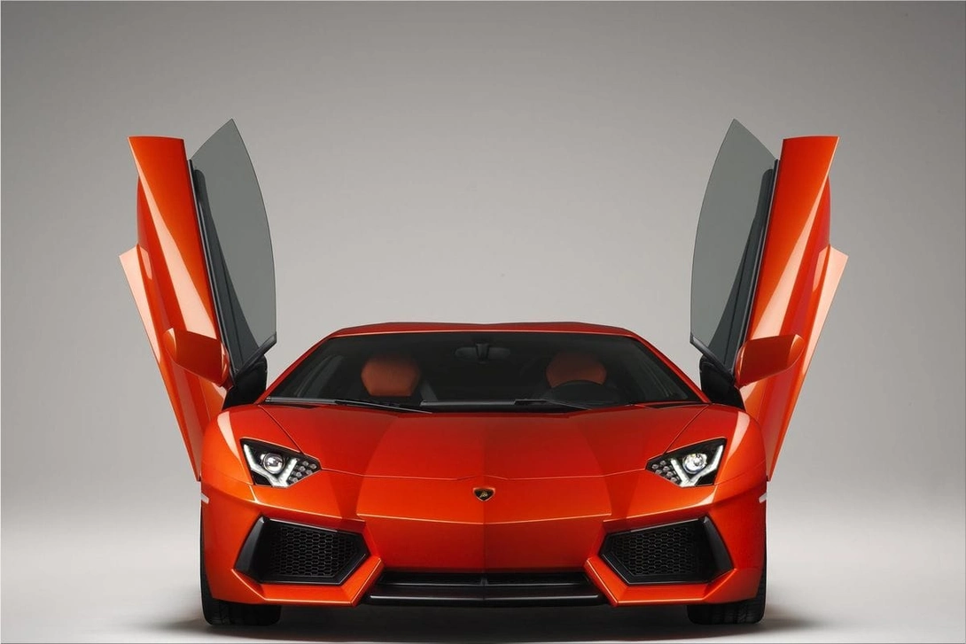 2012 Lamborghini Aventador LP700-4