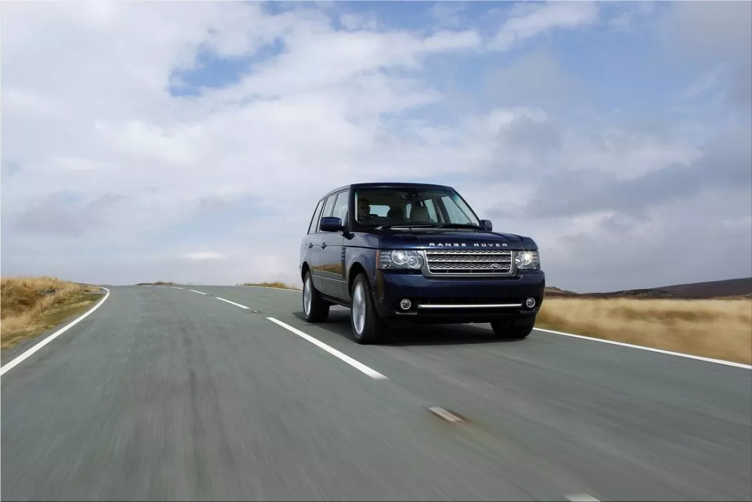 Land Rover Range Rover - complete luxury vehicle
