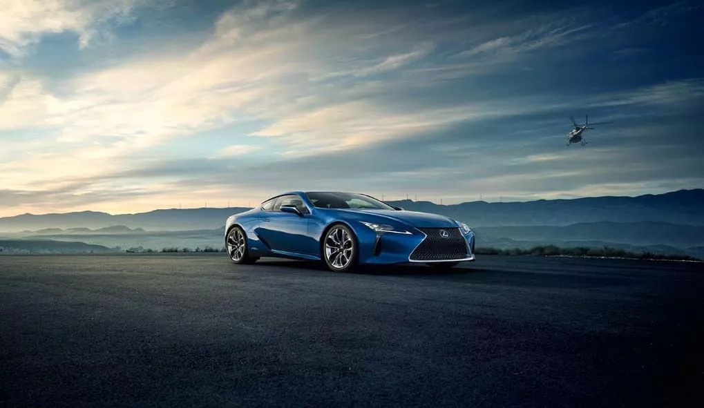 Lexus LC 500h with hybrid power