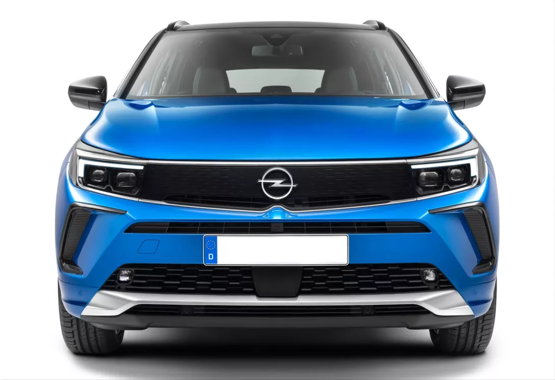Opel Grandland Hybrid4