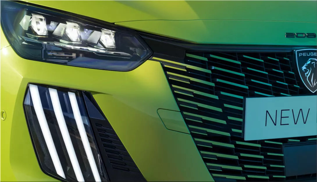 Peugeot e-208