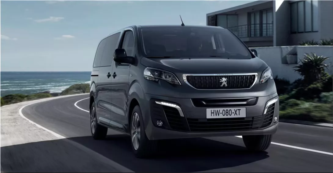 Peugeot e-Traveller