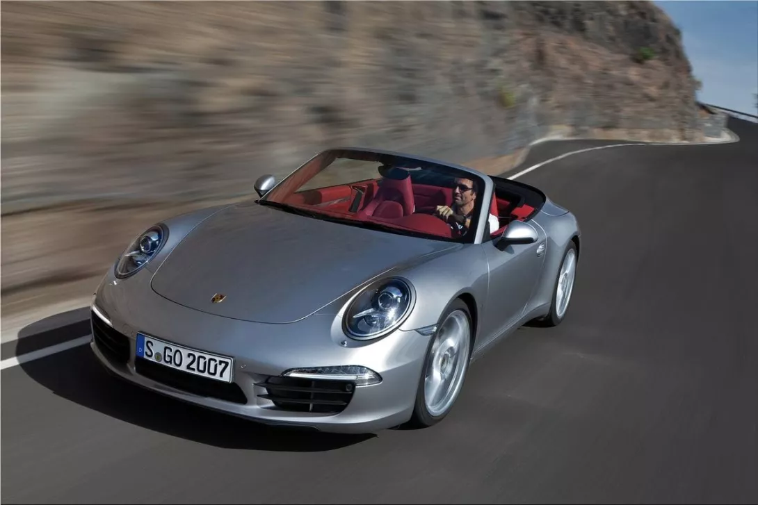 2013 Porsche 911 Carrera Cabriolet