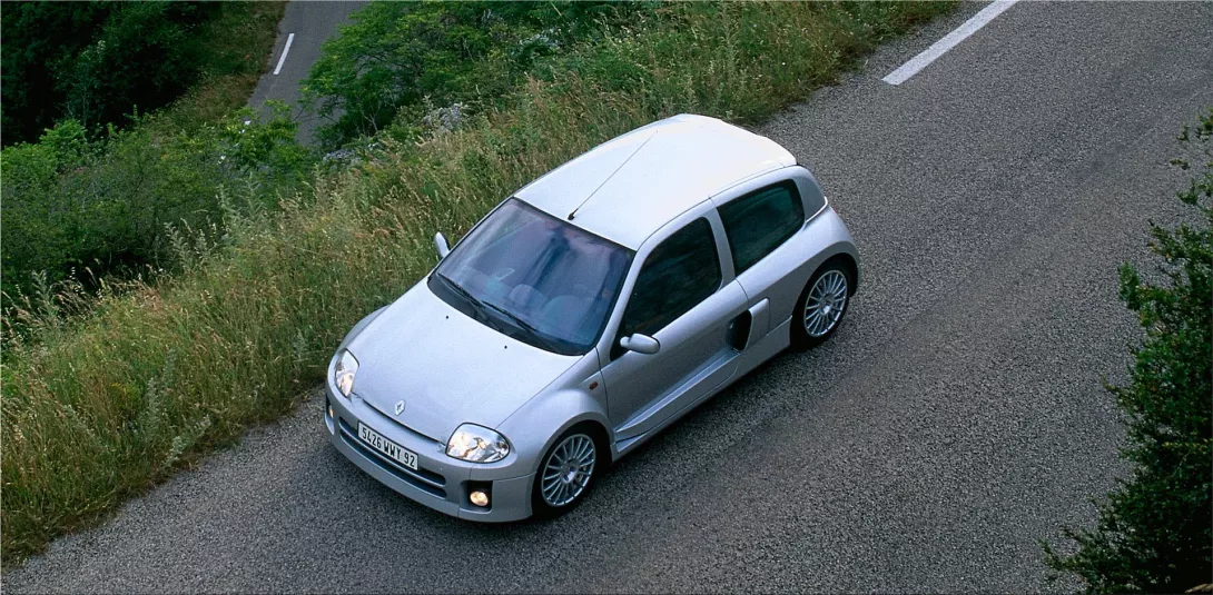 Renault Clio Sport V6