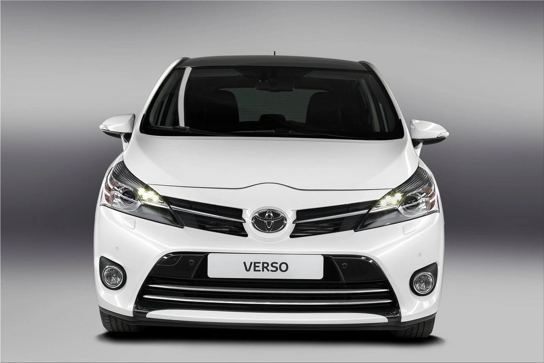 2013 Toyota Verso powerful and sophisticated