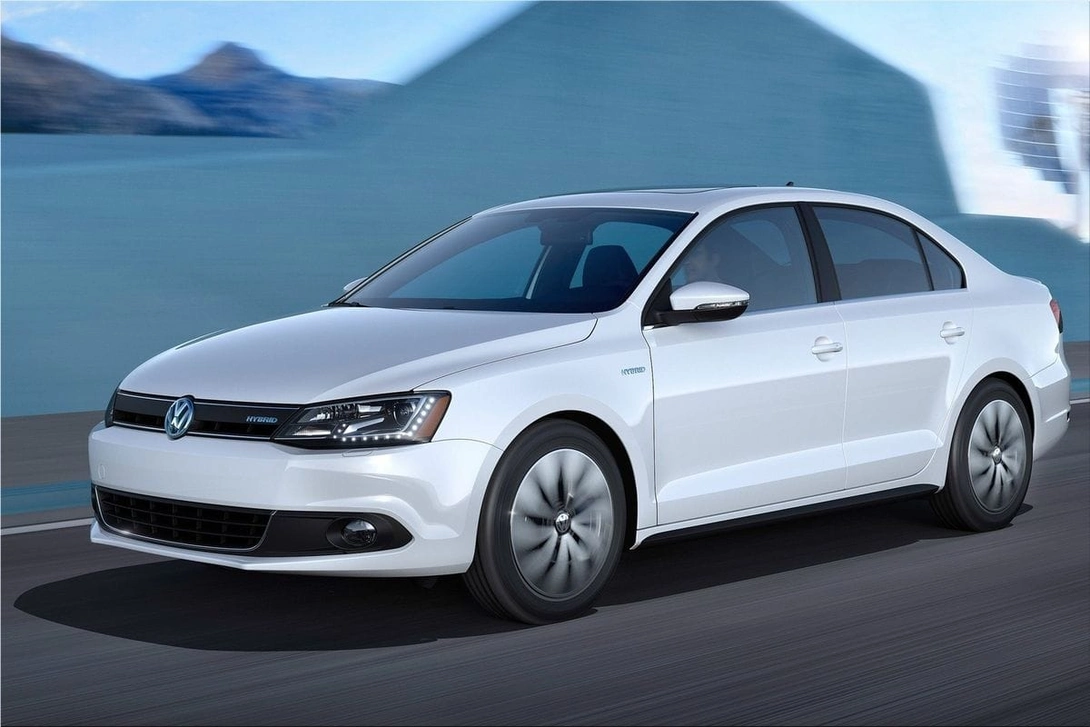 Volkswagen Jetta Hybrid 2013