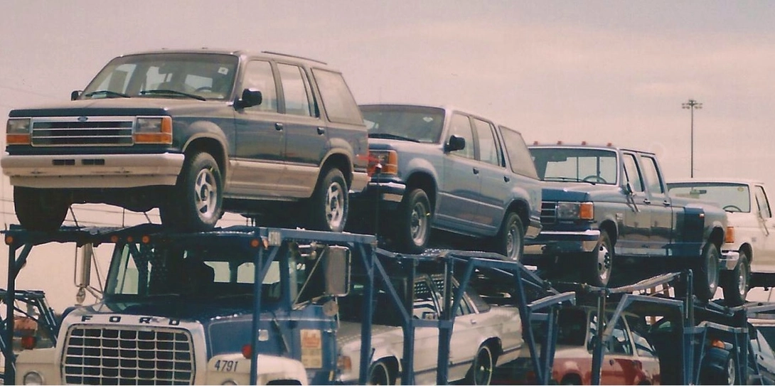 Finding the Right Auto Shipping Service